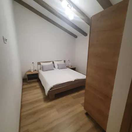 Maris Apartmán *